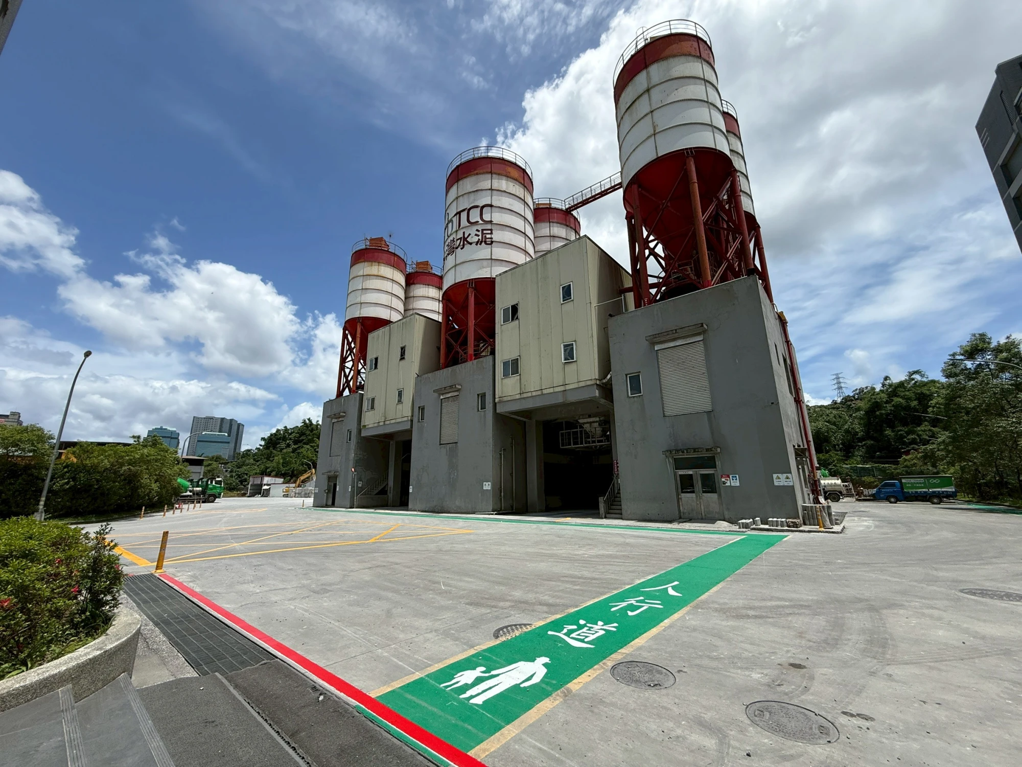冷塑型彩色止滑塗料施工
