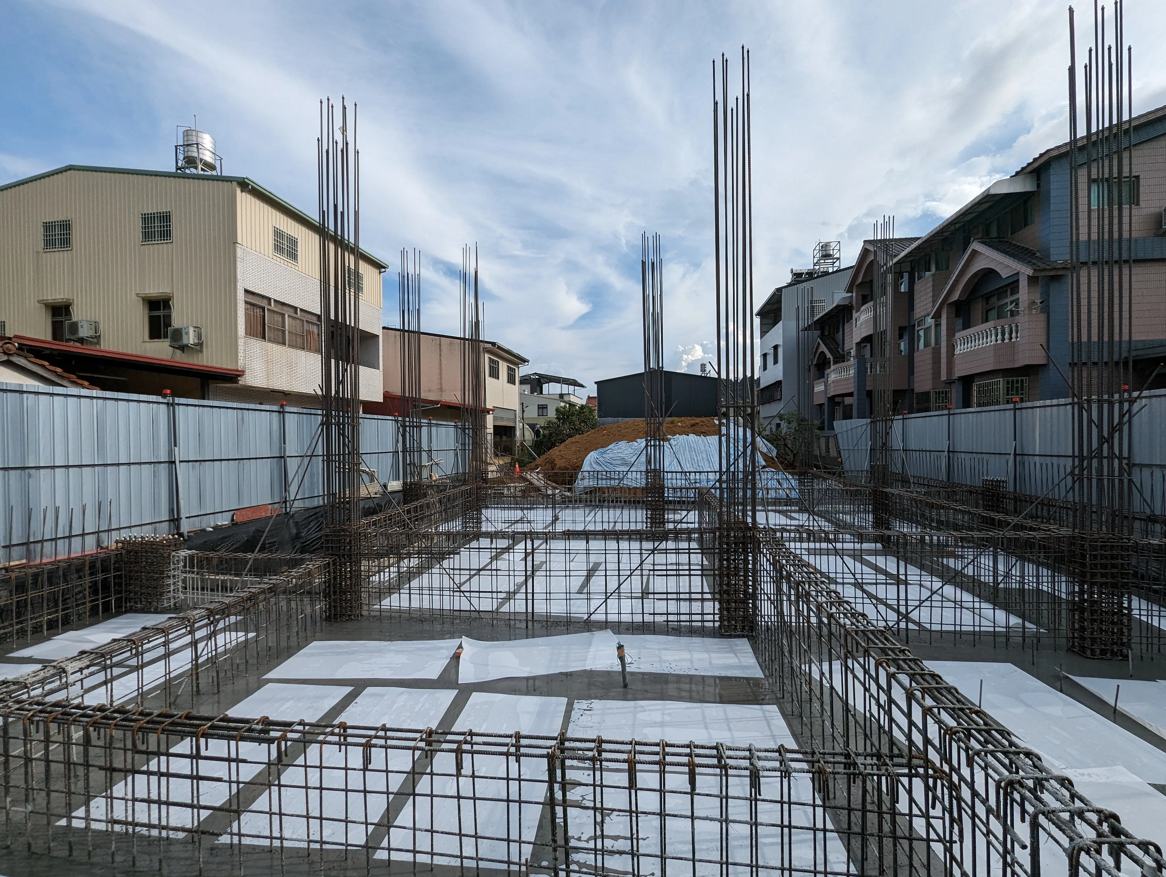 自地自建時間很長嗎？