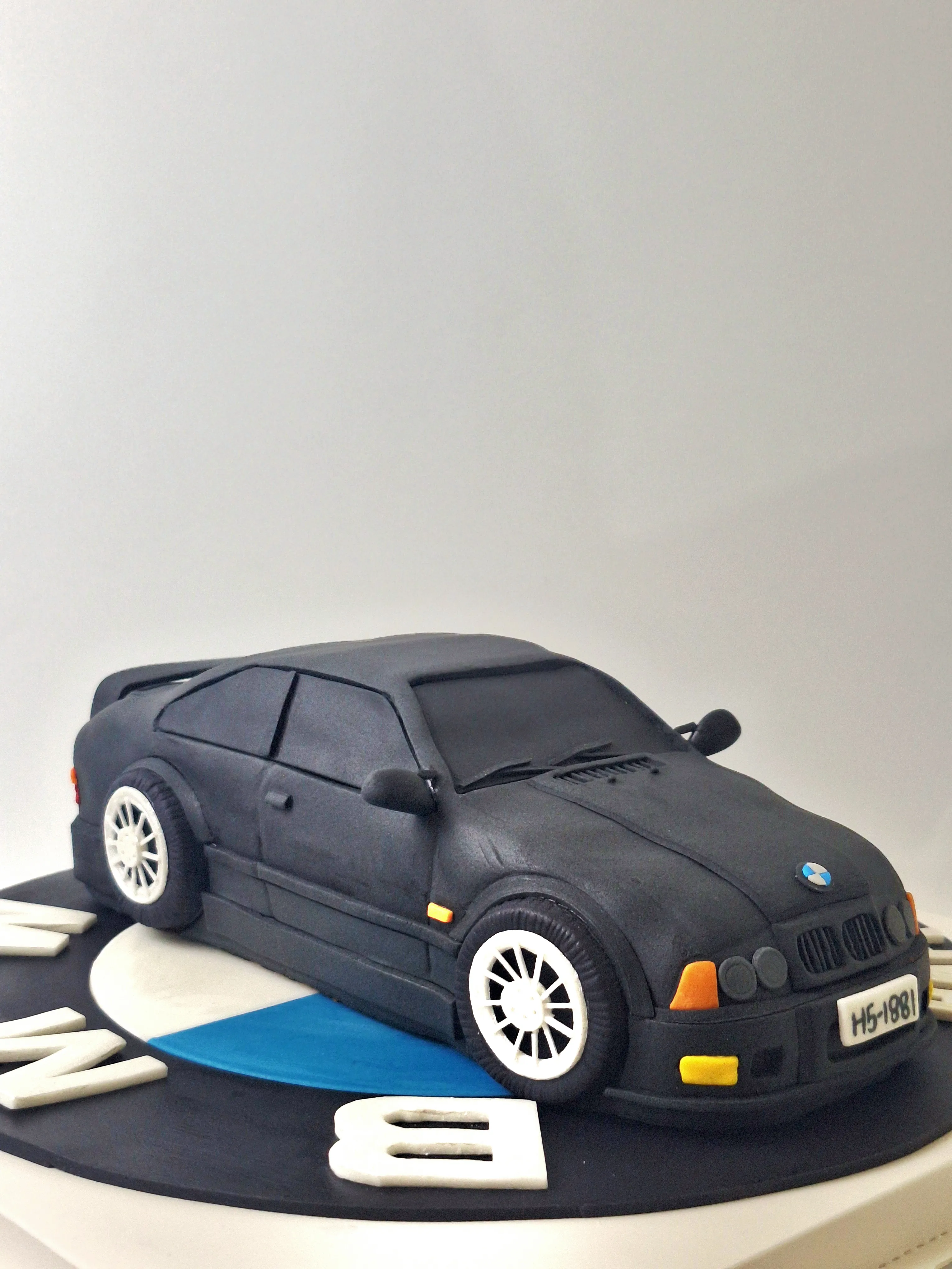 客製-BMW M36汽車造型蛋糕