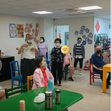 和主任一起跳大展鵬圖！