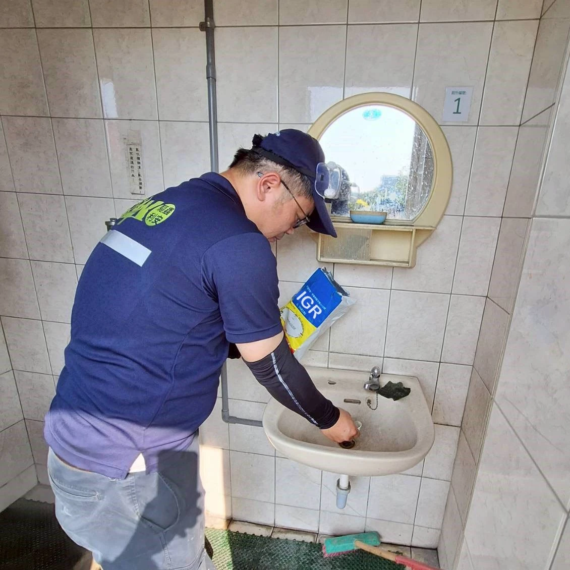 阻斷繁殖鏈 IGR防治