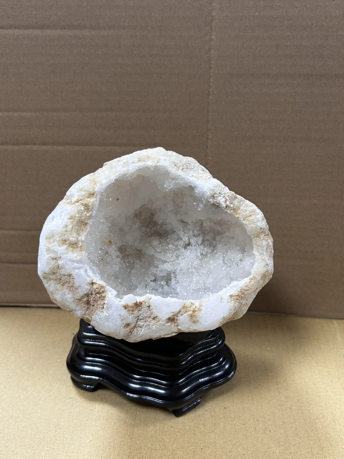 天然白水晶晶洞擺件