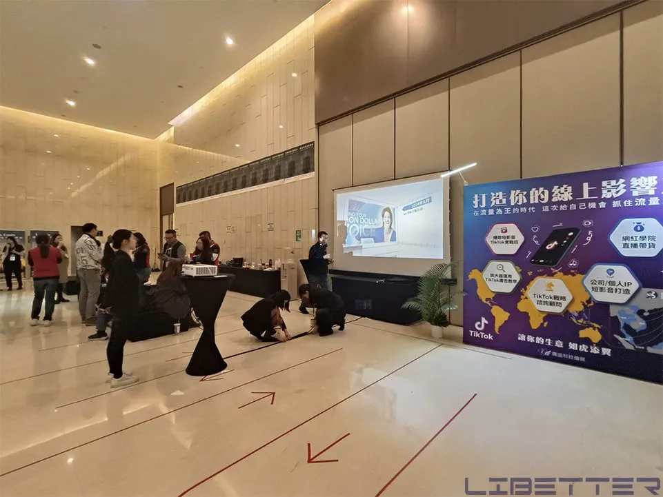 本公司也有支援投影機出租業務歐歐歐！！有短期需求的客人歡迎來電洽詢^^