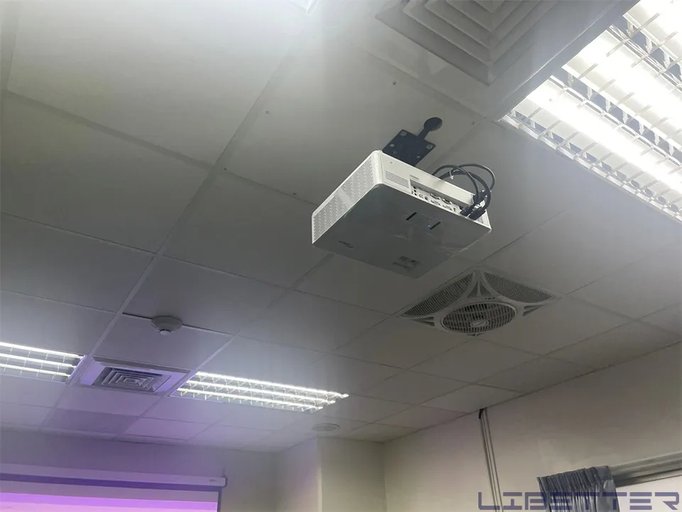 商用案例：OPTOMA RZ656UT 6000流明✨不關燈也看得很清楚