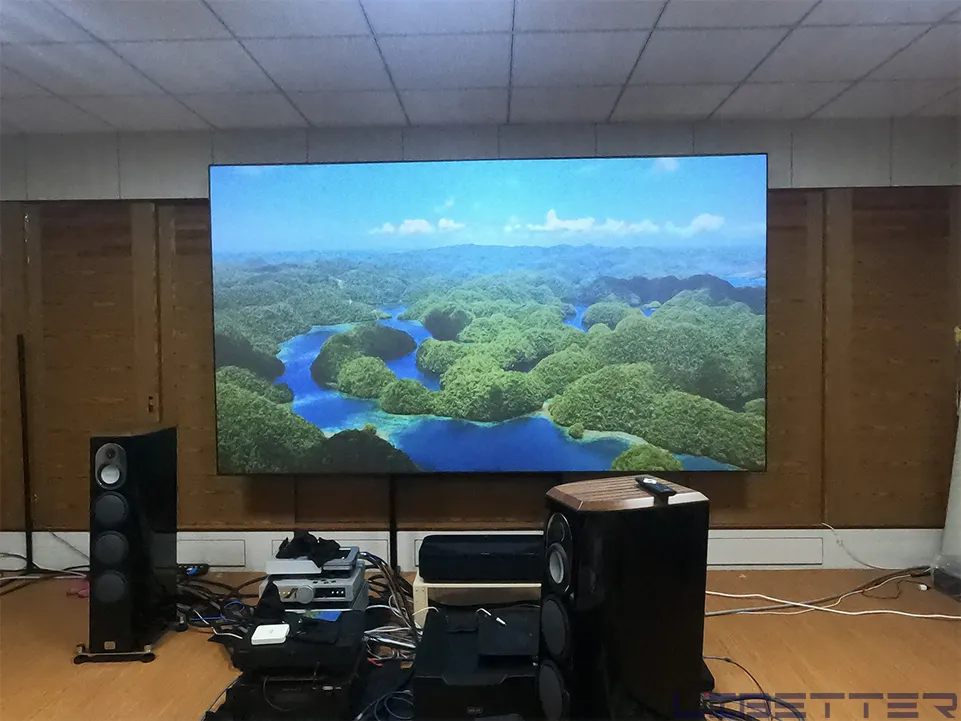 家用案例：EPSON EH-LS800 超短焦雷射電視 讓你急速享樂 在家就是電影院