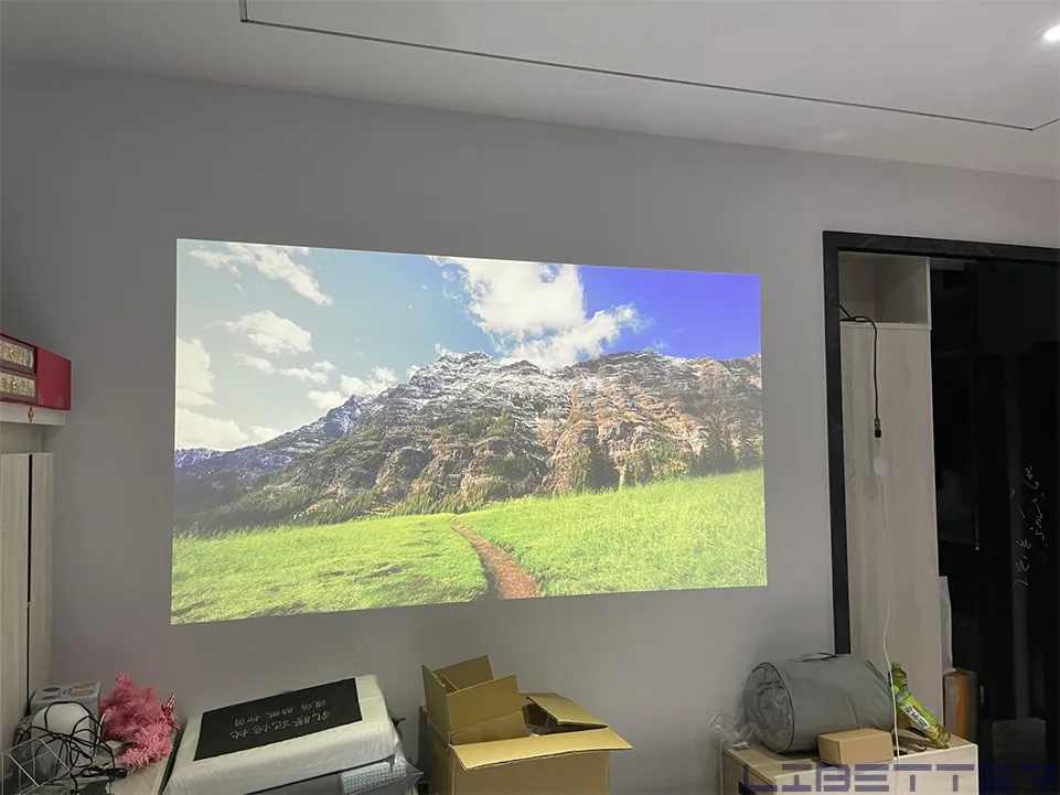 家用案例：OPTOMA WAVE 130RK & 電動升降吊架 高CP雷射機還可支援1080p 240Hz