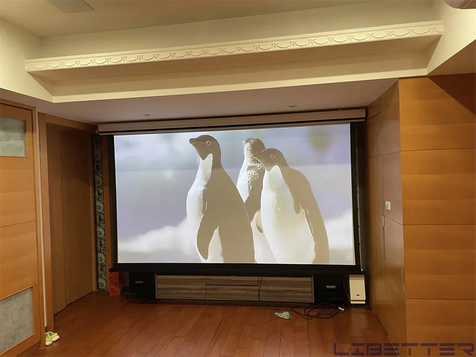 家用案例：OPTOMA UHZ45+ 亮度 畫質 色彩 通通在線 雷射機器不須頻繁拆裝更換就是方便