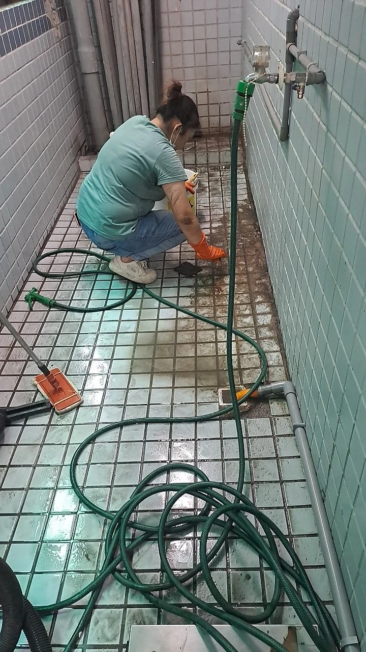 廠辦清潔