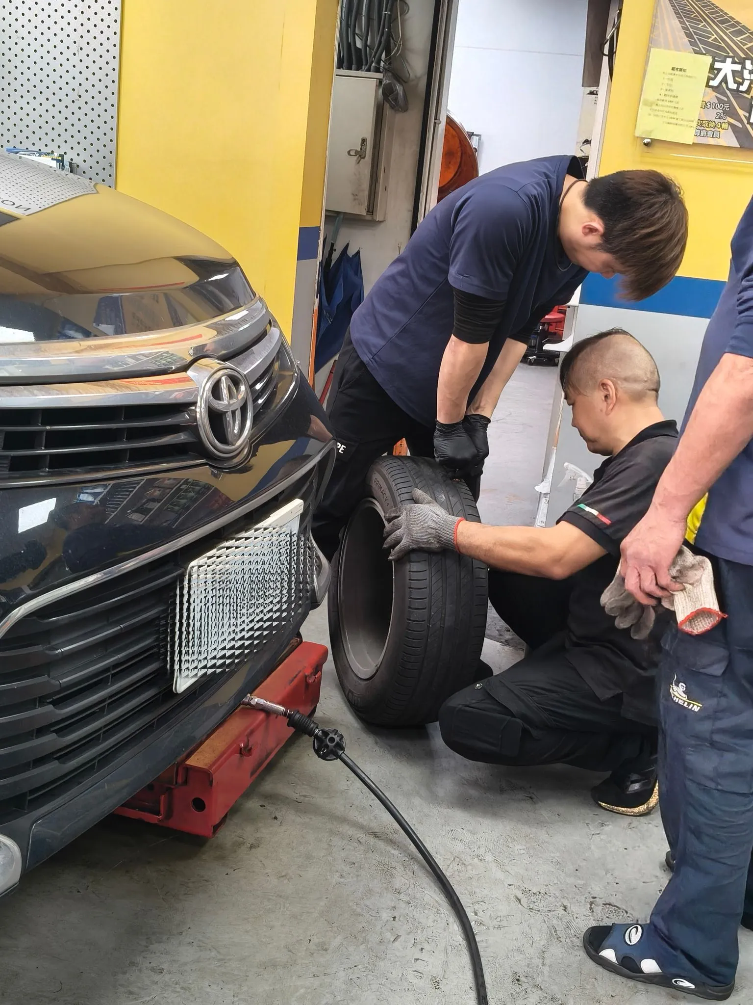 清明連假營業公告 ｜台北輪胎店 ｜輪胎特價 ｜台北輪胎推薦 ｜大安區汽修廠推薦｜中正區汽修廠推薦｜大安區輪胎店 ｜中正區輪胎店