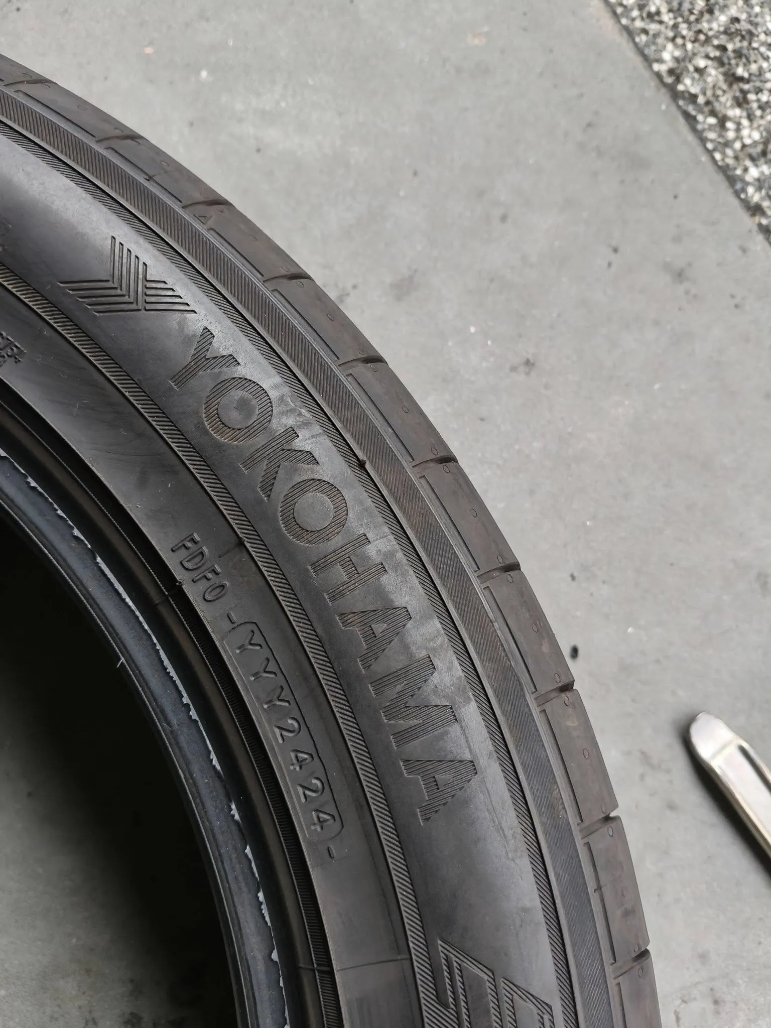 特價中古胎235/5519