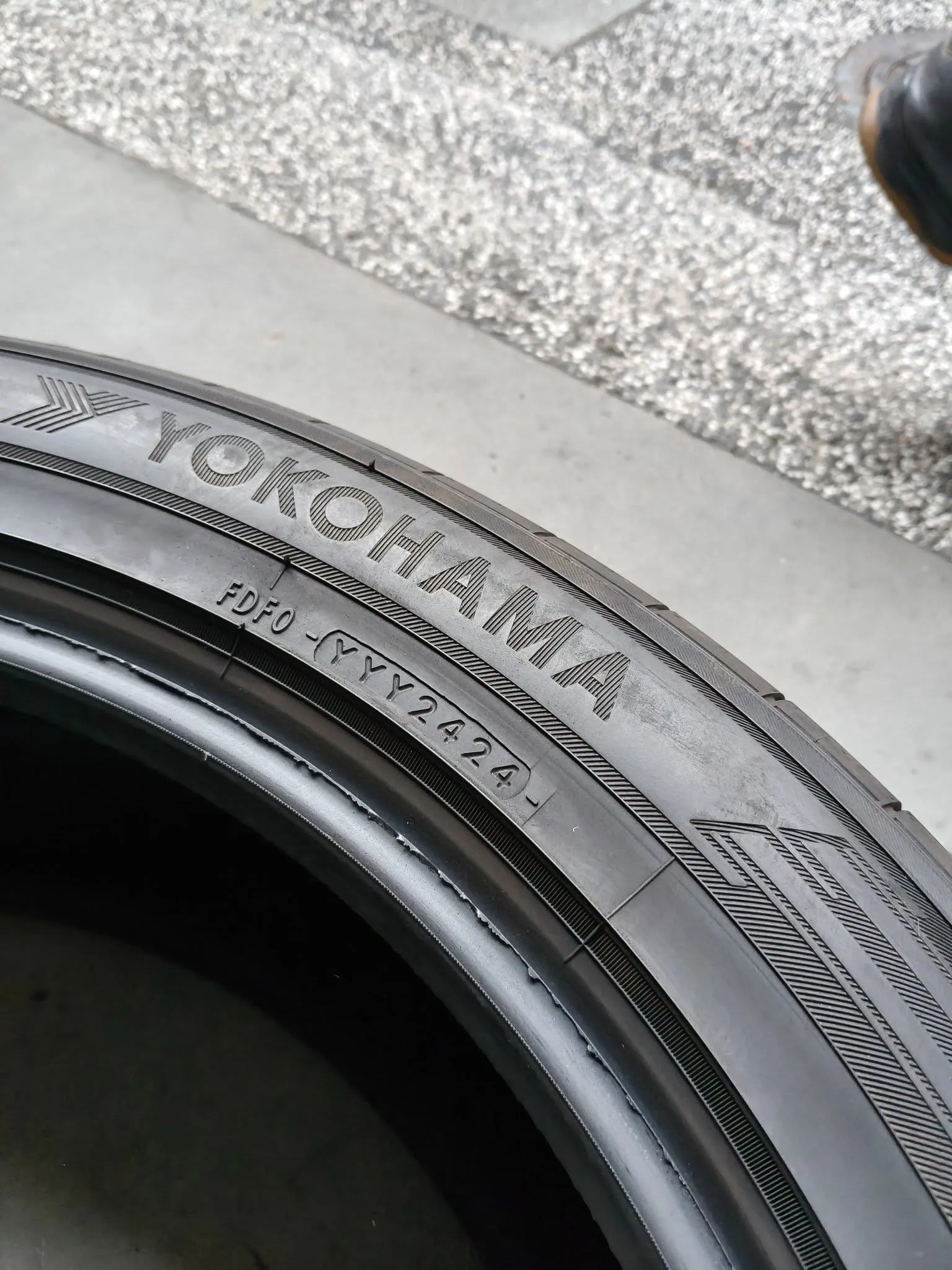 特價中古胎235/5519