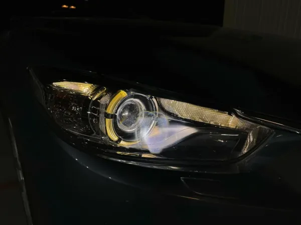 MAZADA 3