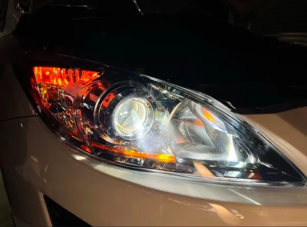 MAZADA 3