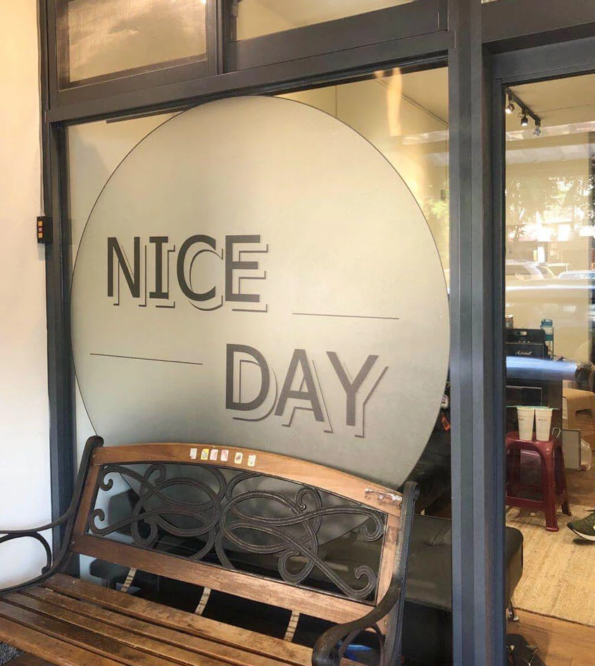 NICE DAY | 玻璃貼紙