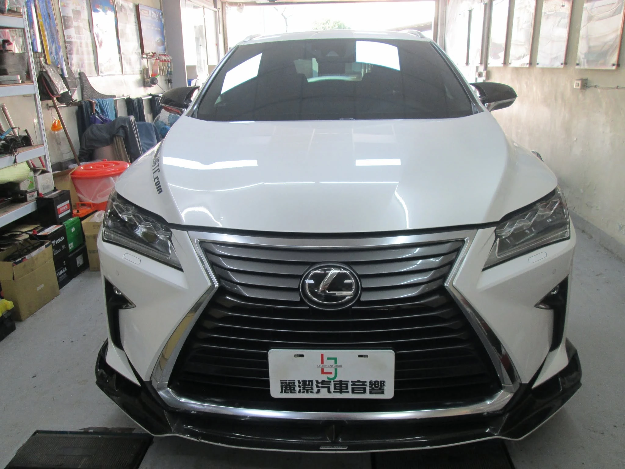 LEXUS-RX300 客制化施工滿足車主音效環繞需求
