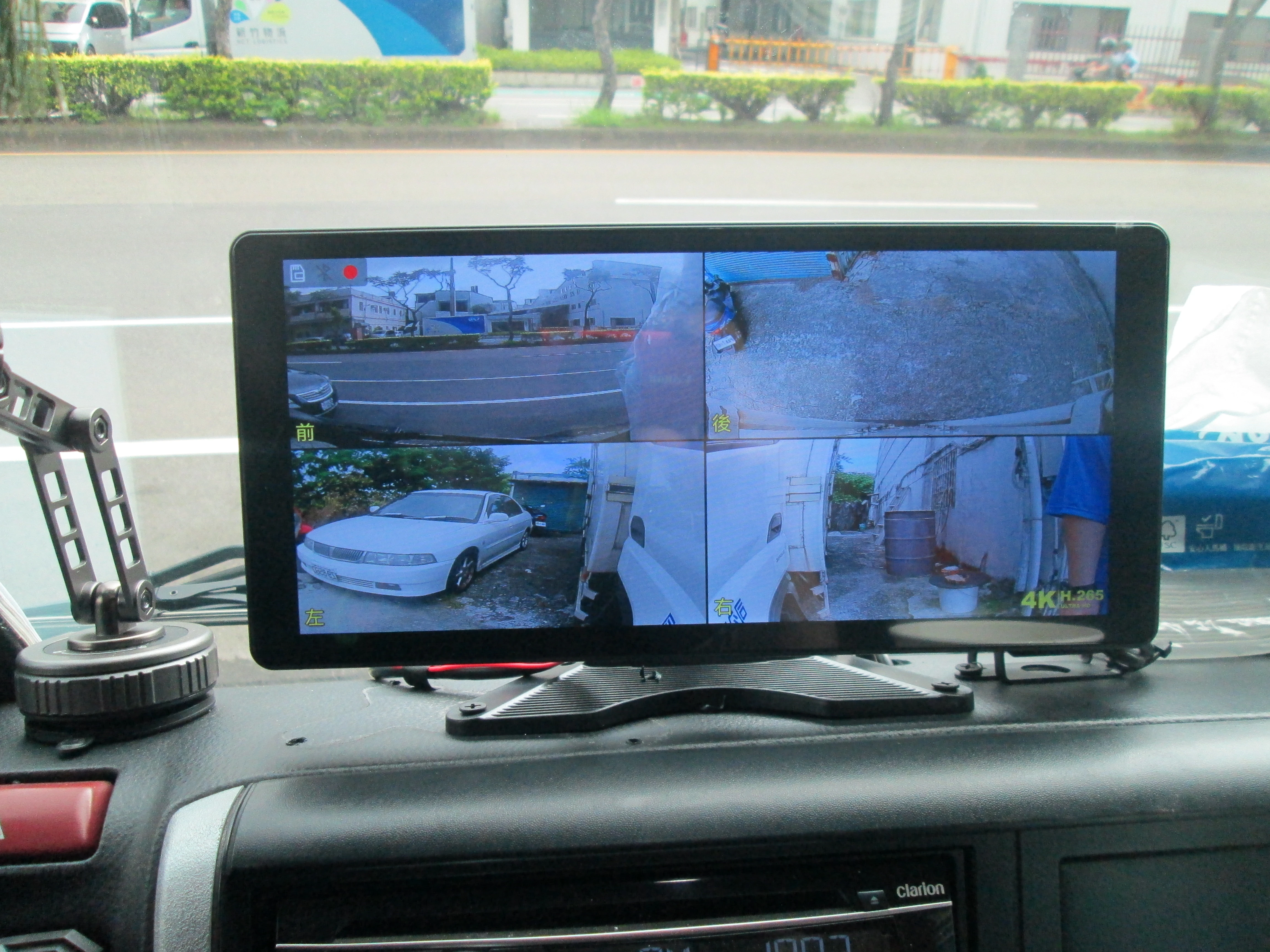 箱型貨車3噸半更換四路新的行車記錄器