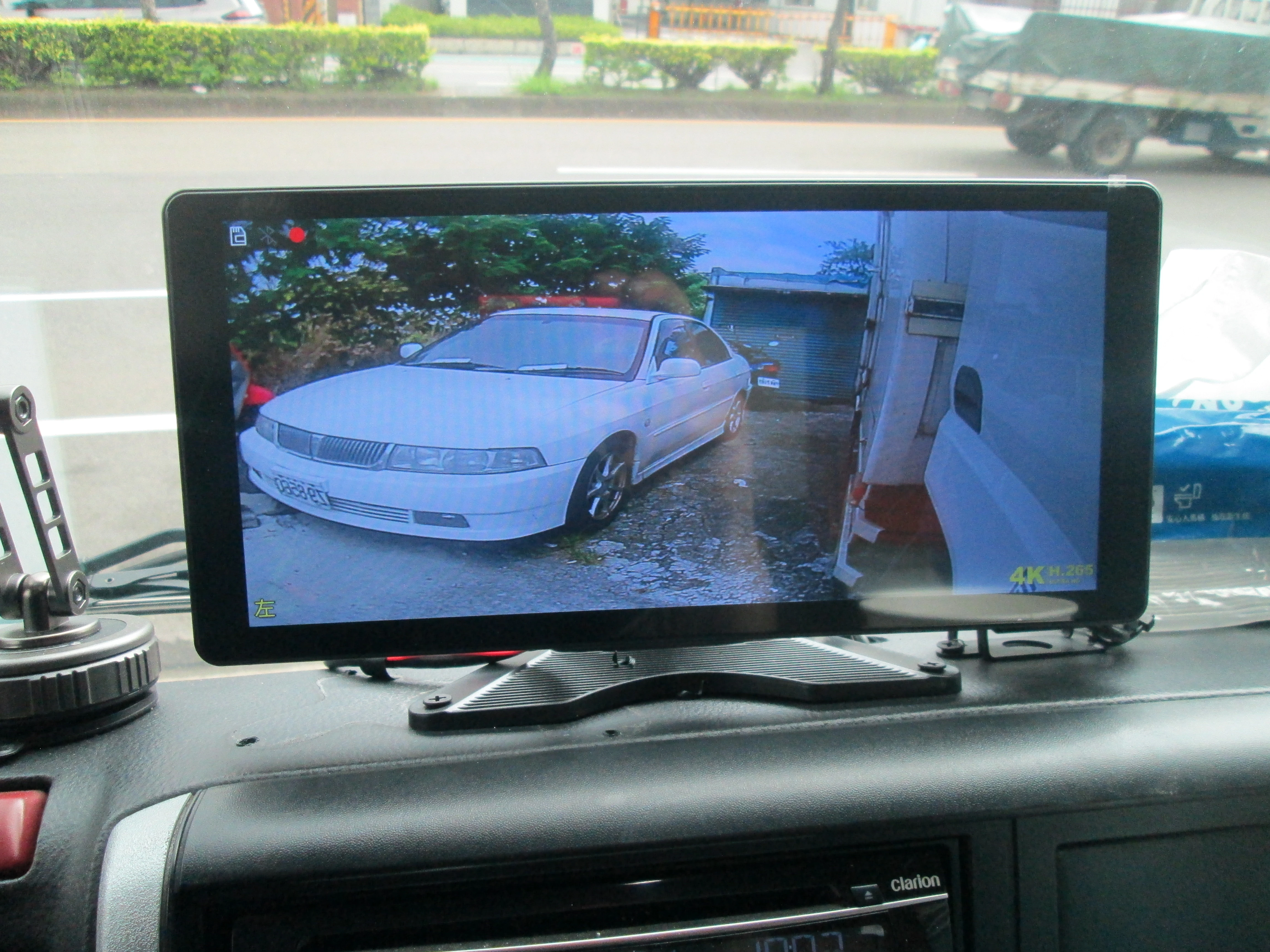 箱型貨車3噸半更換四路新的行車記錄器