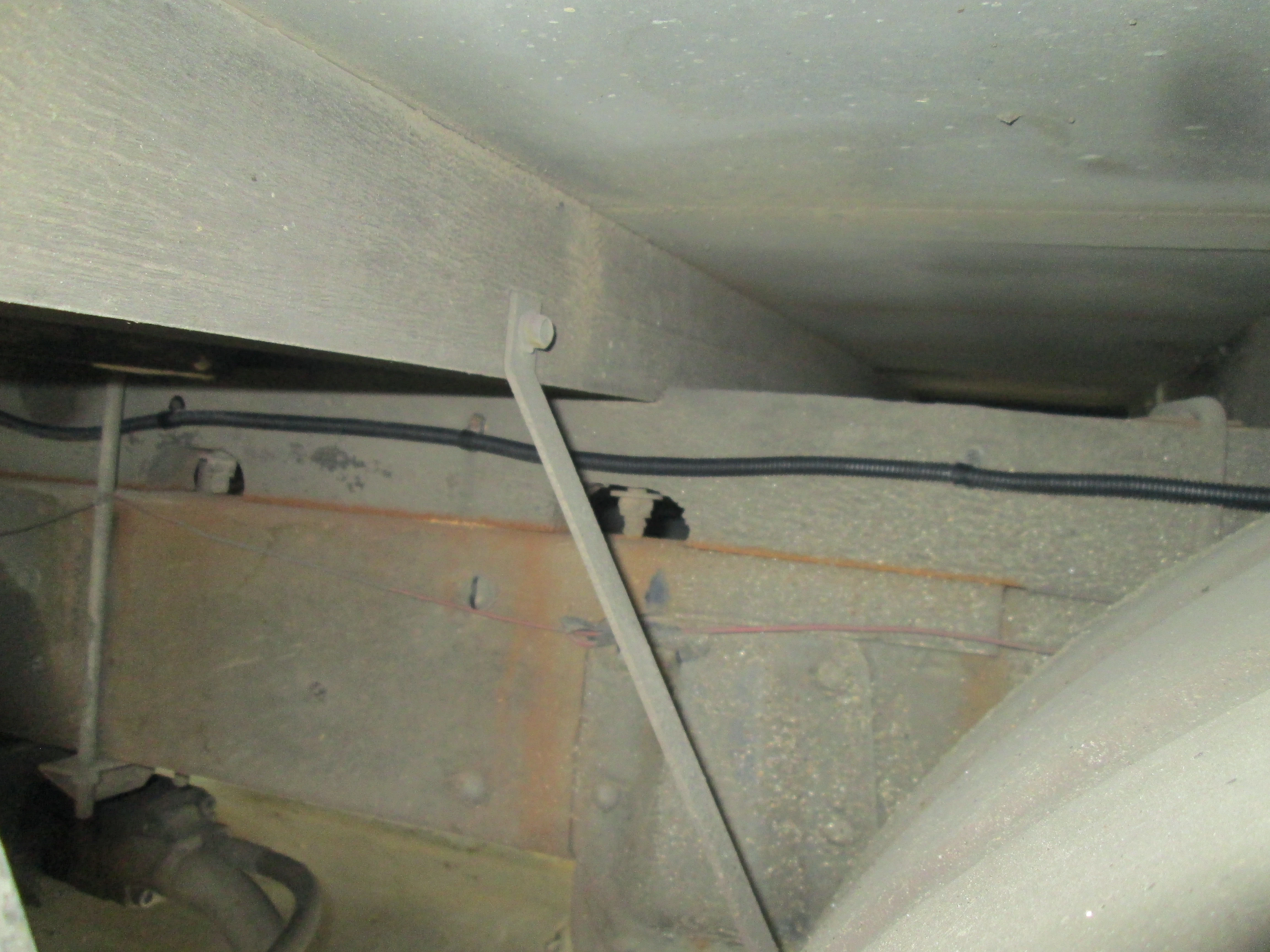 工程車3噸半加裝四路行車記錄器