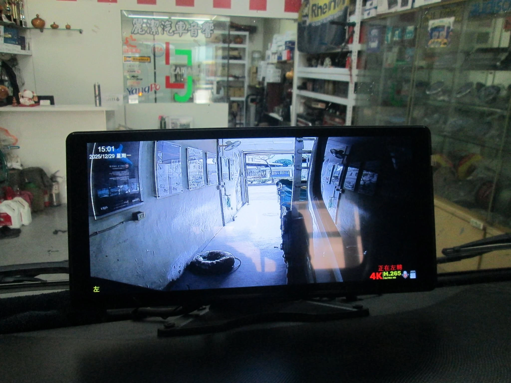 三噸半貨車升級10.4吋 四路行車視野輔助系統 