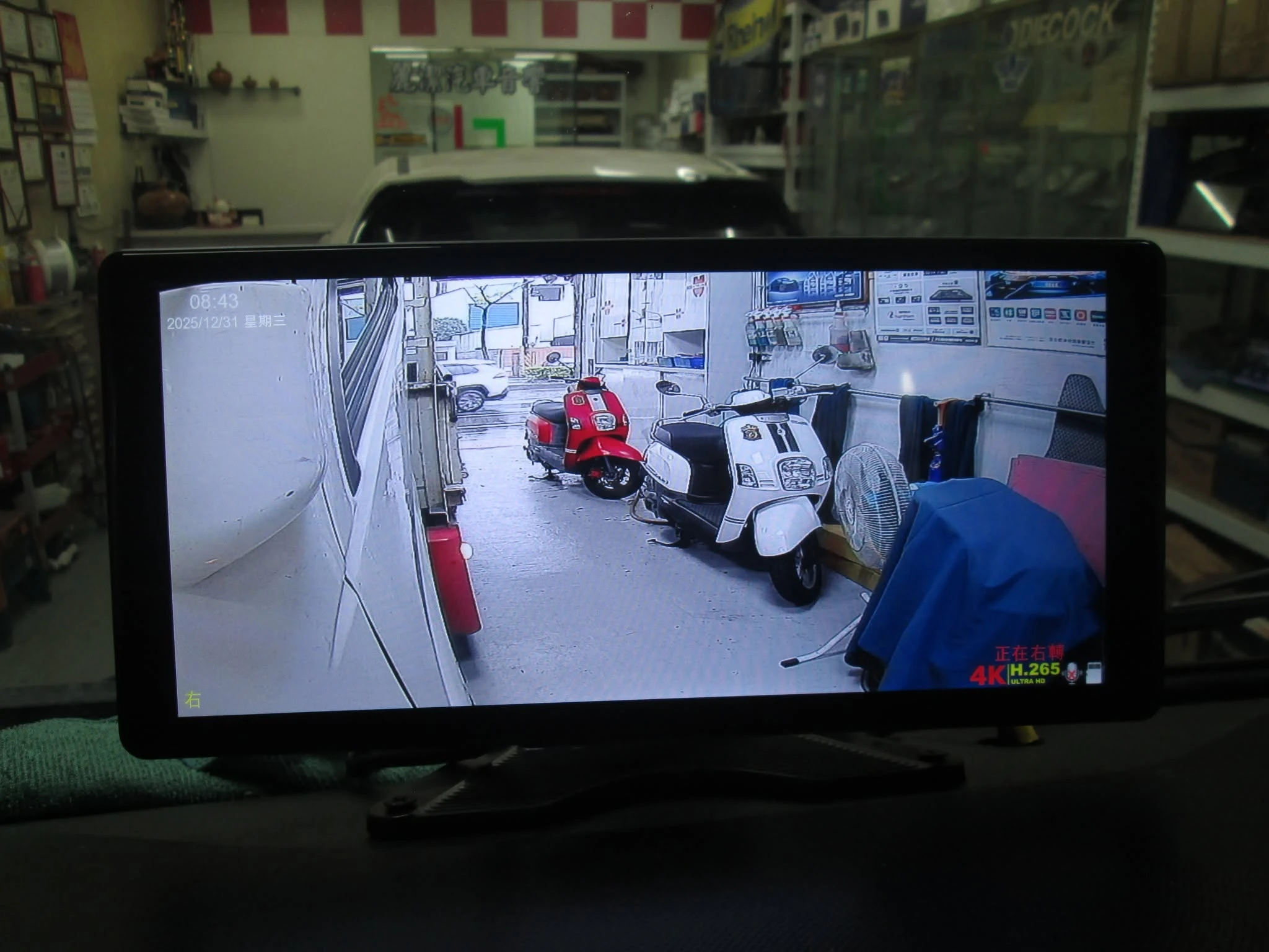 三噸半貨車升級10.4吋 四路行車視野輔助系統 