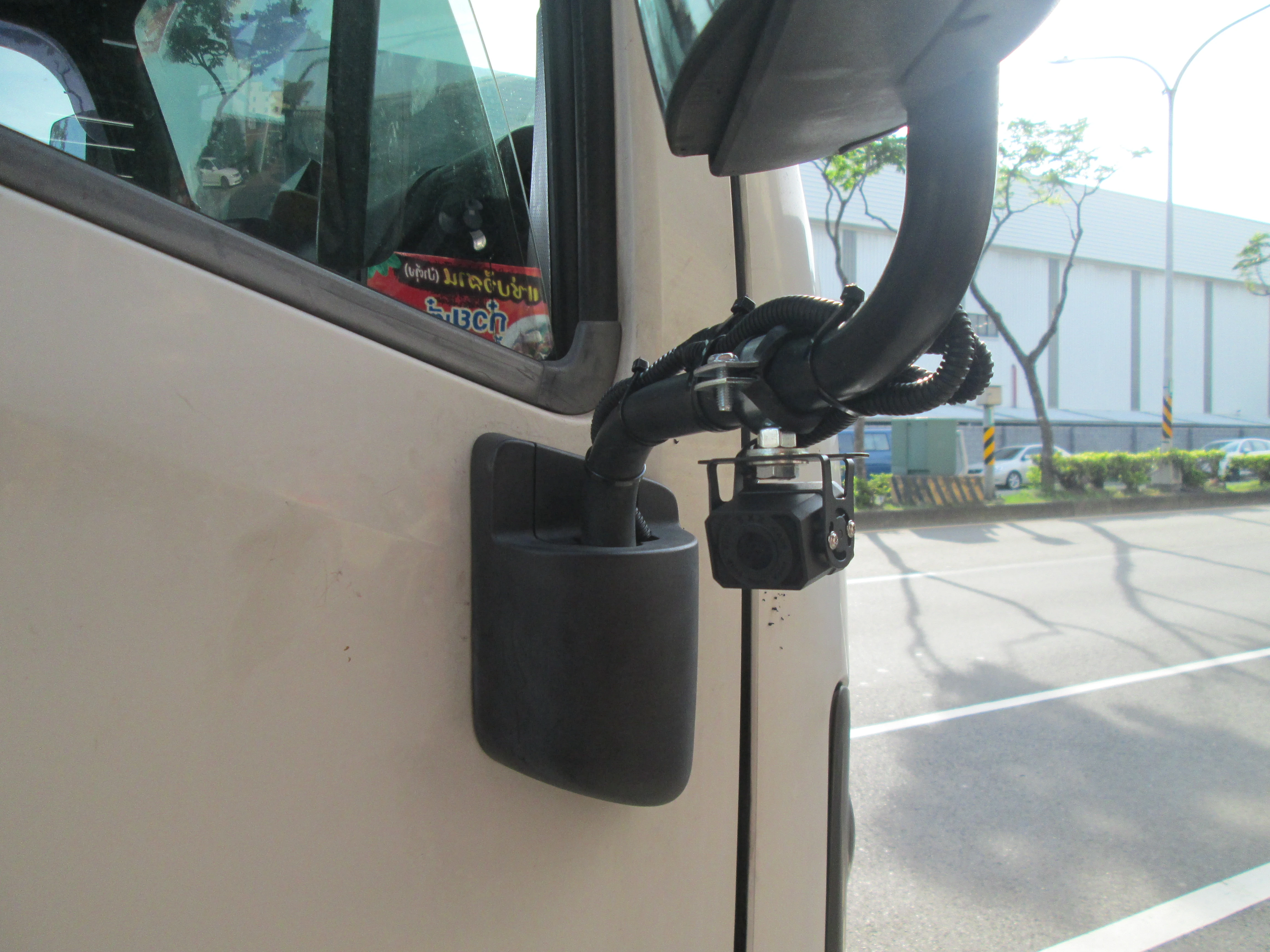 貨車11噸更換行車記錄器