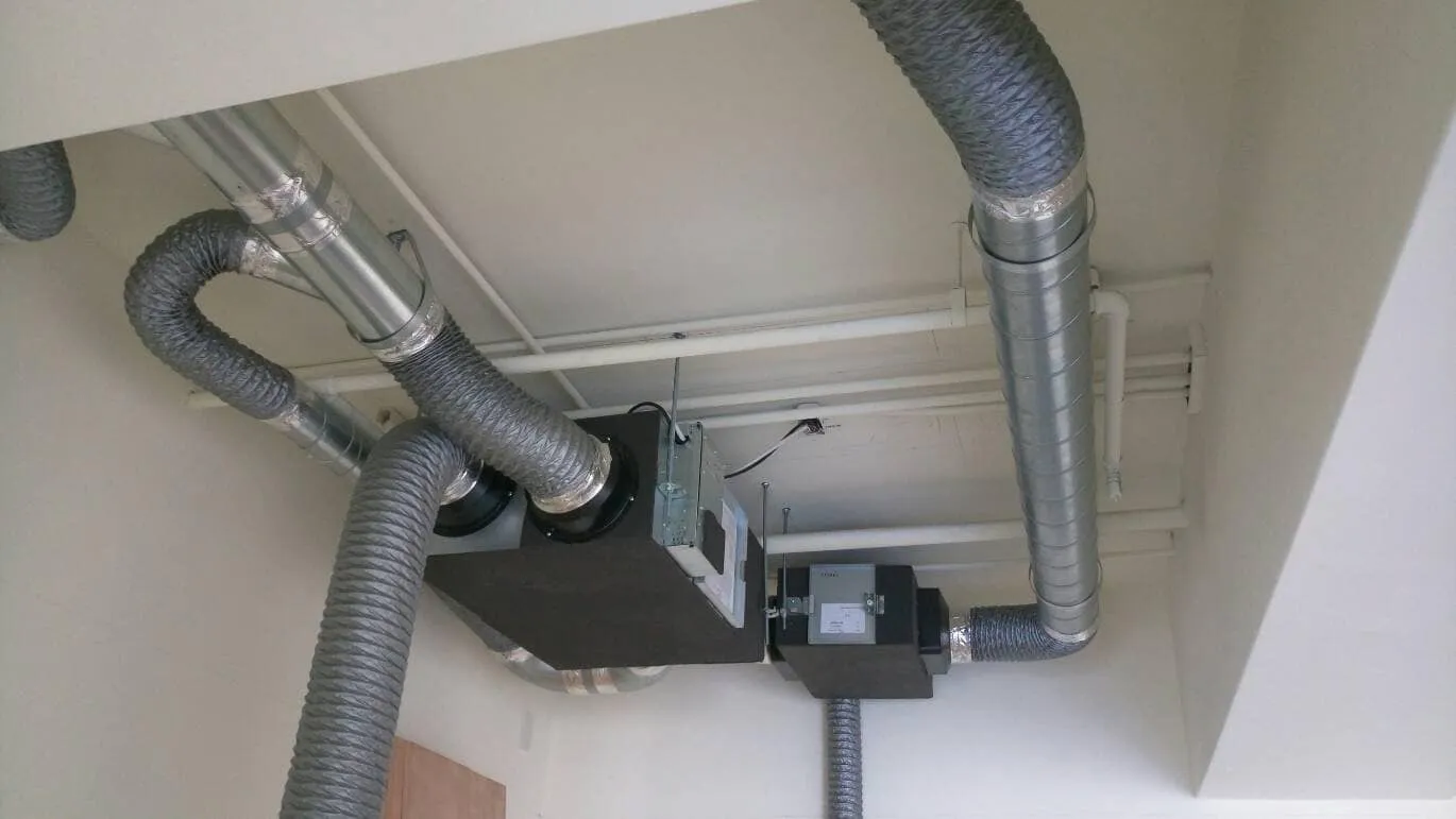 全熱交換器與埋入式型除濕機