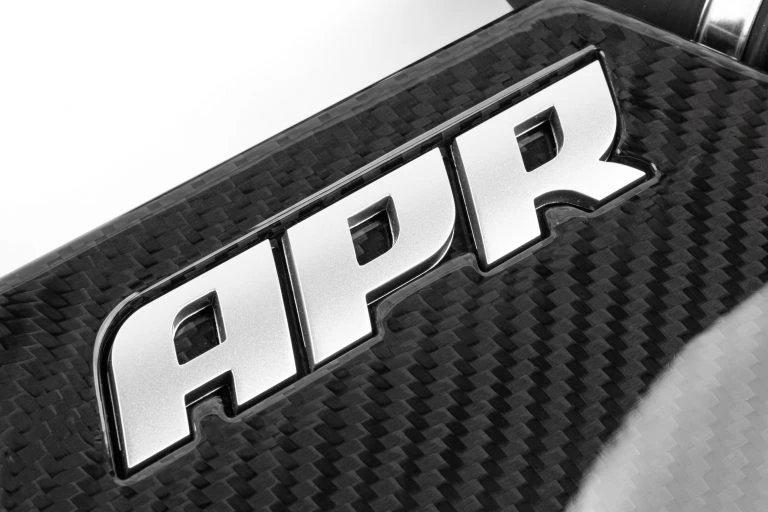 APR 奧迪 RS6/RS7 (C8) 碳纖維進氣