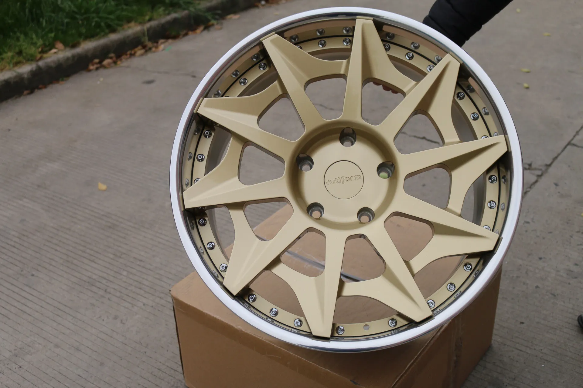 客製化鍛造鋁圈