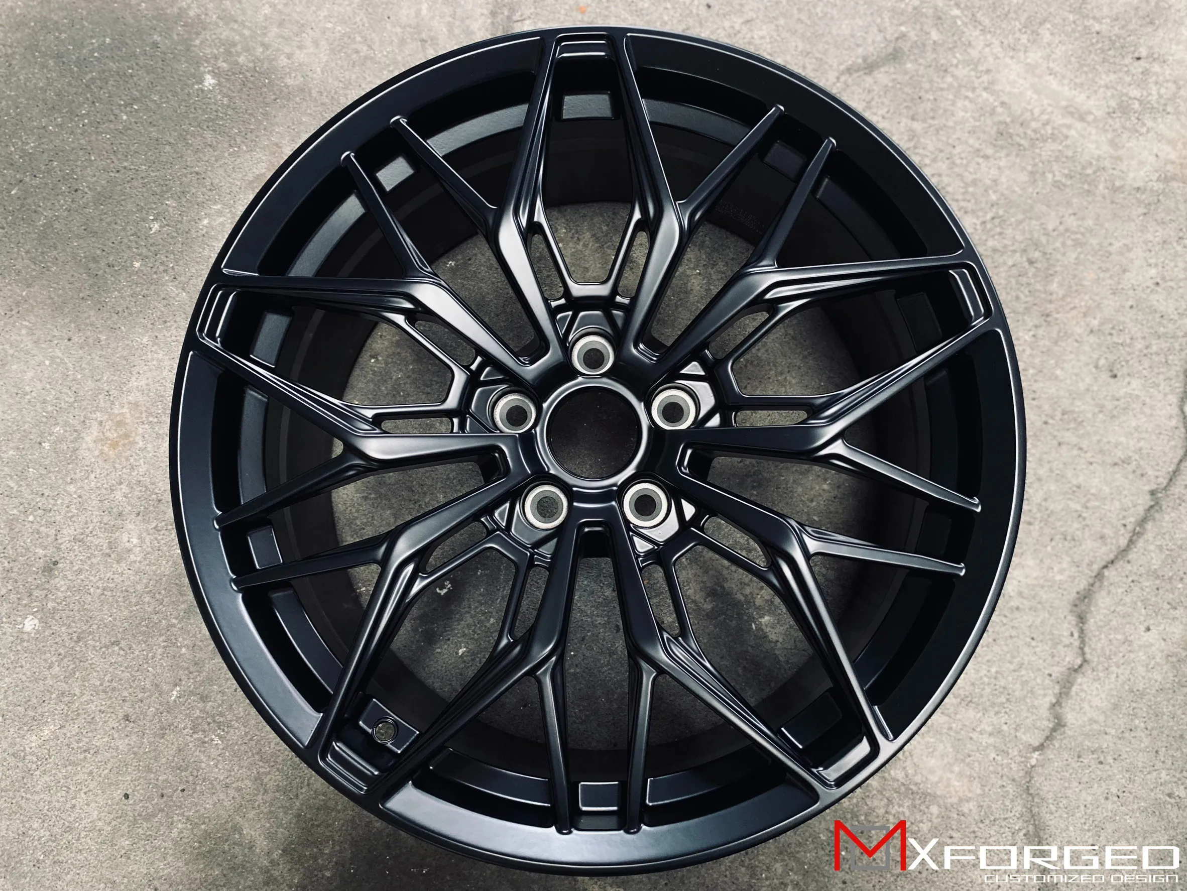 客製化鍛造鋁圈