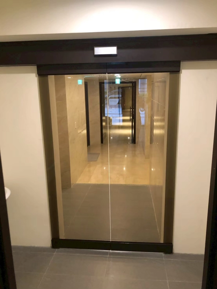 不銹鋼烤漆玻璃門/玻璃自動門