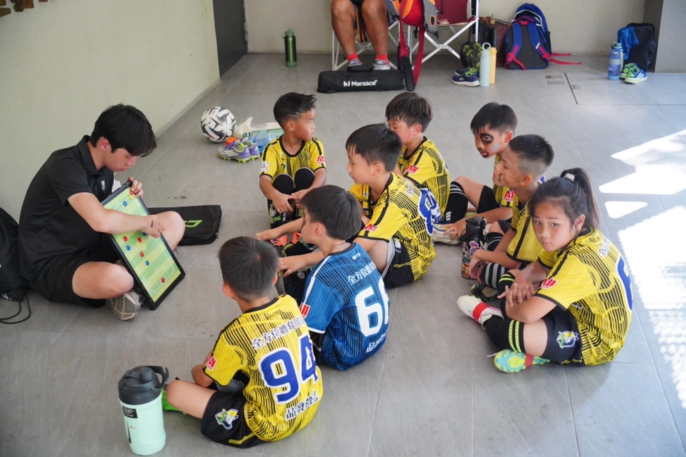 【2025-26勝利足球聯賽】