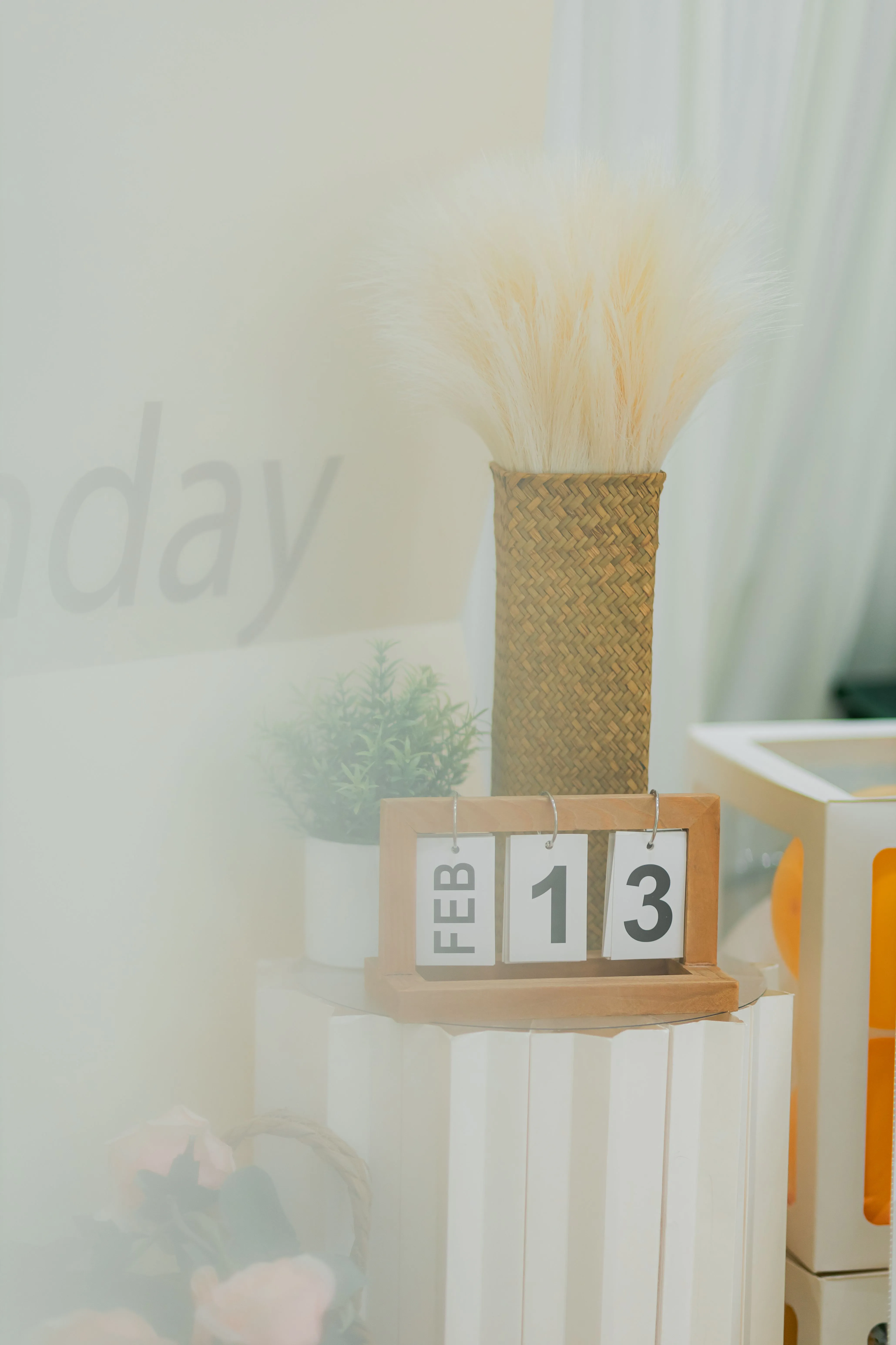 《媽媽說：原本我以為抓周只是拍一張紀念照…直到小樂寶讓我知道，原來儀式是可以這麼有愛》