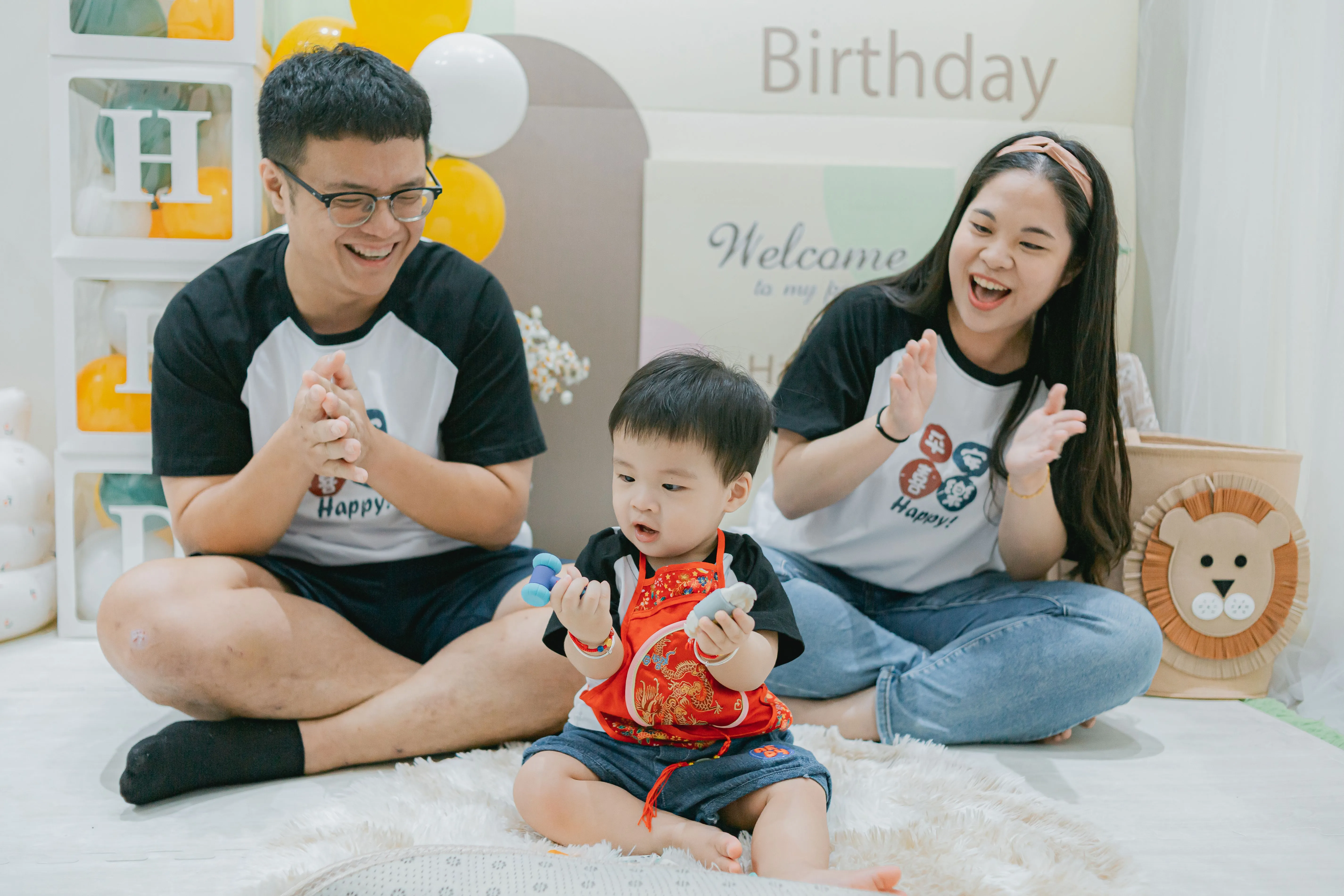 抓周是什麼？為什麼要做？一次看懂抓周意義、主持人與攝影的重要性｜小樂寶抓週趣