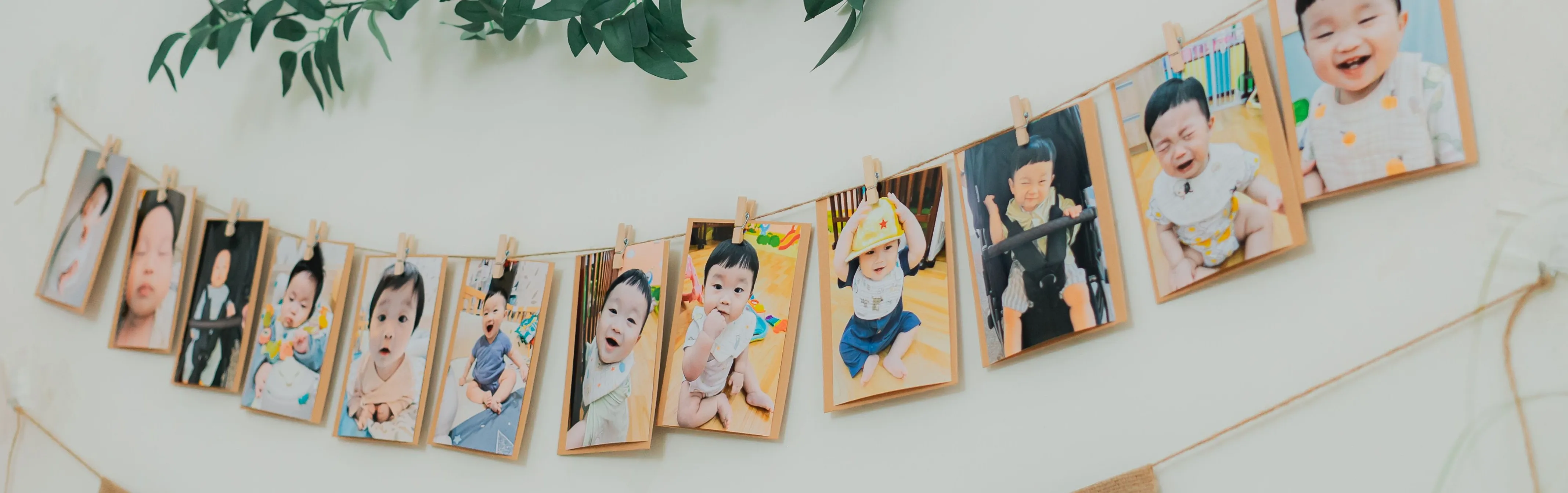 INS木色拉旗相框