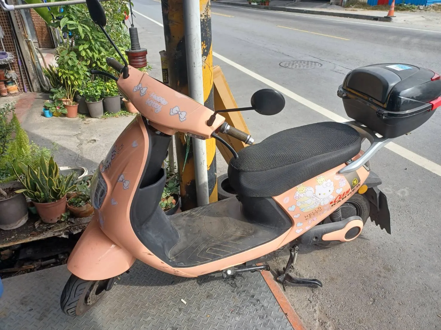 今天電動車，更換新的下軸承｜屏東輔具租賃｜高雄輔具租賃