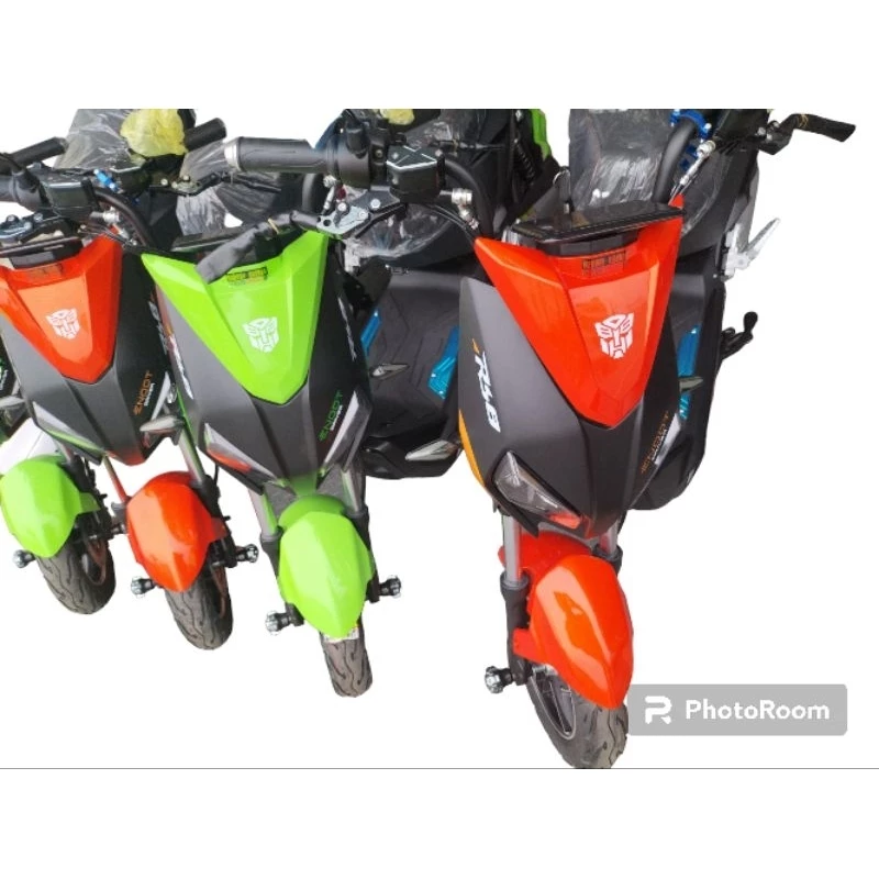 電動自行車戰狼款需掛牌