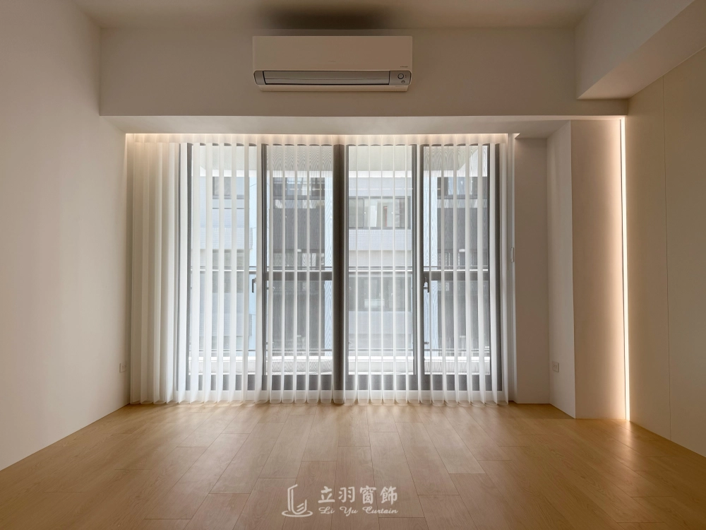 直立柔紗簾｜穿透簾