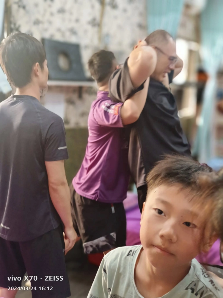 脊椎矯正