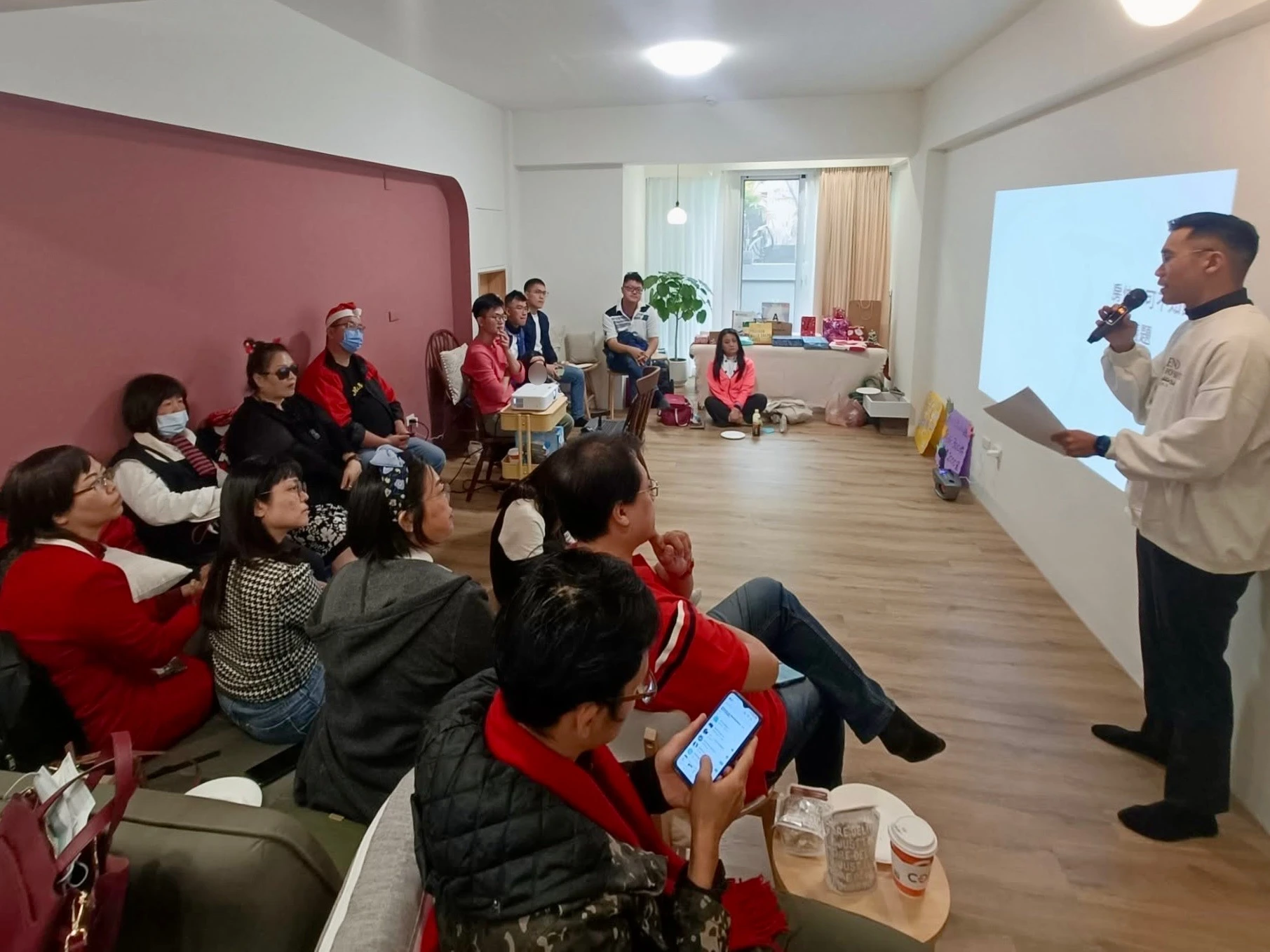 湯雅竣律師與中信房屋台南崇明店房仲從業人員分享不動產交易法律議題
