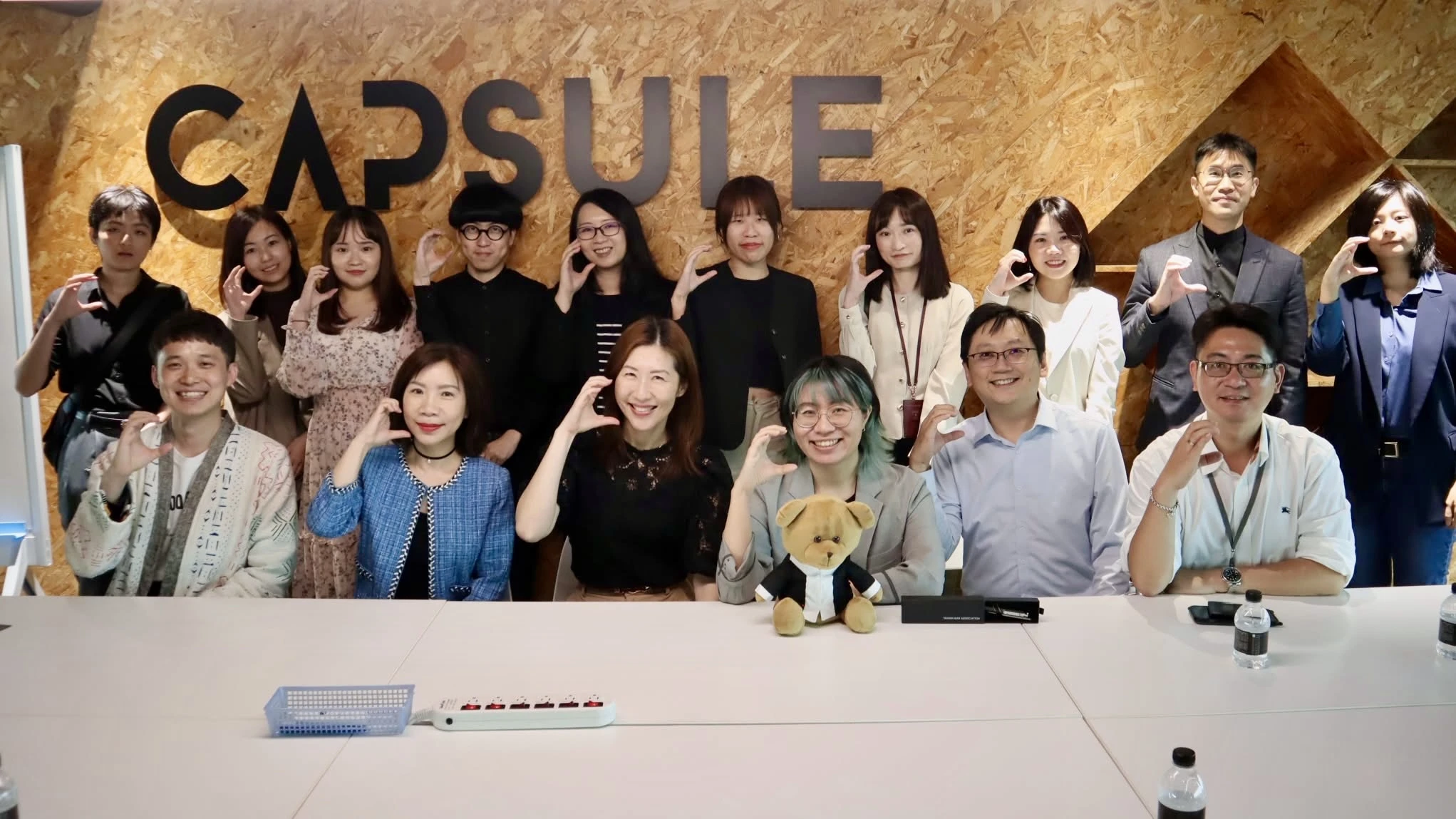 全國律師聯合會文創運動及娛樂法委員會拜訪CAPSULE活動合照