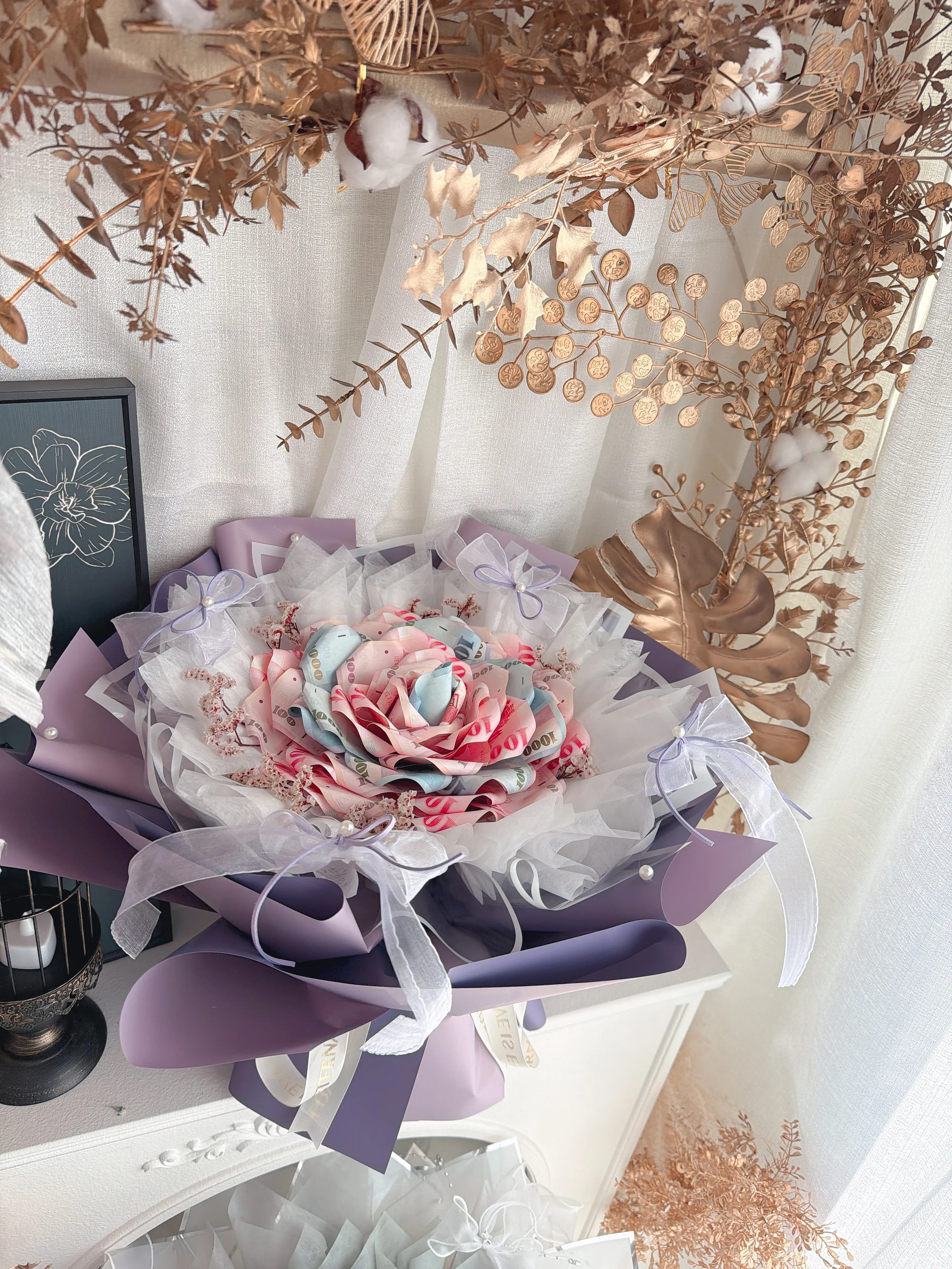 山茶花有錢花-26張鈔票