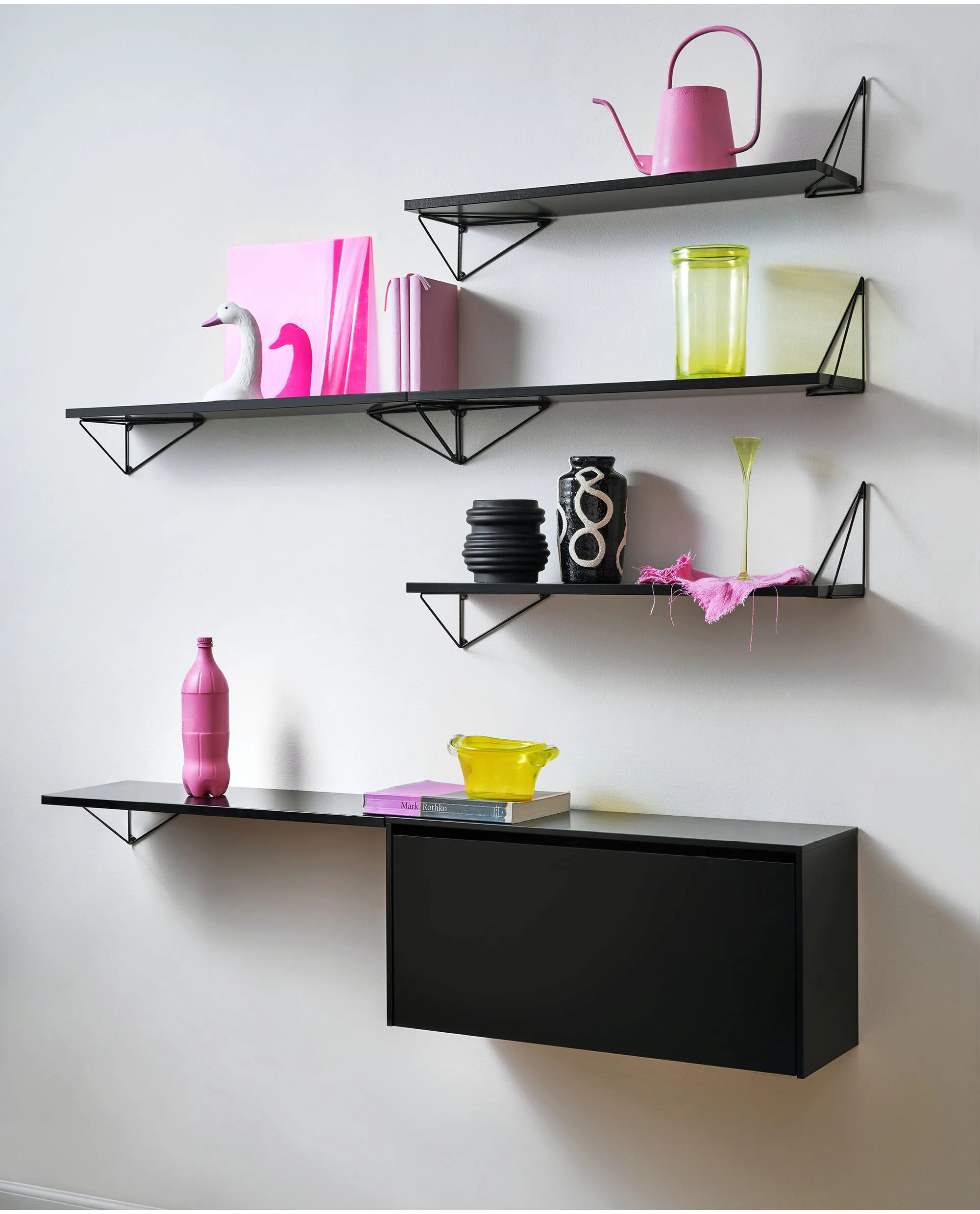 / Pythagoras Cabinet