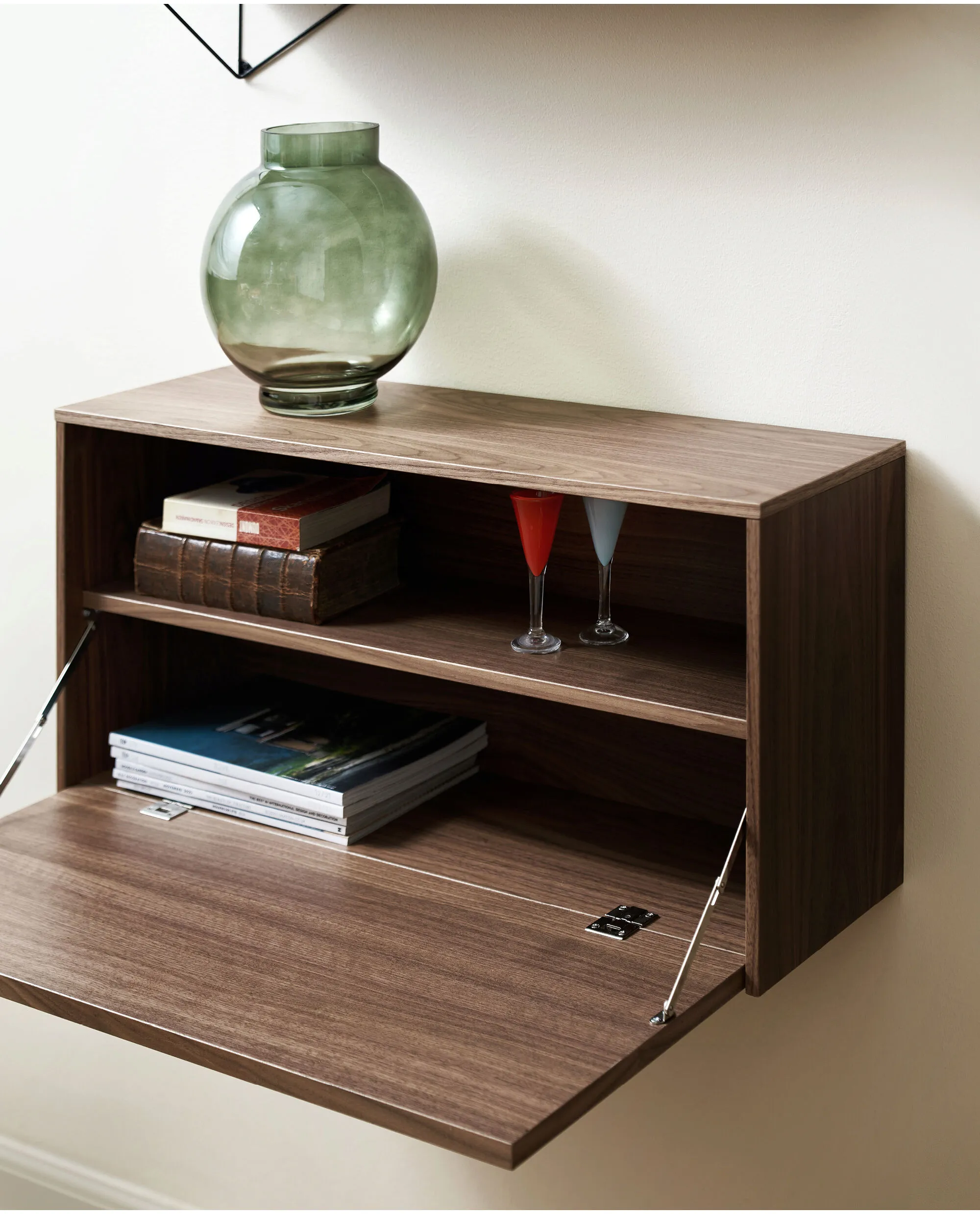 / Pythagoras Cabinet