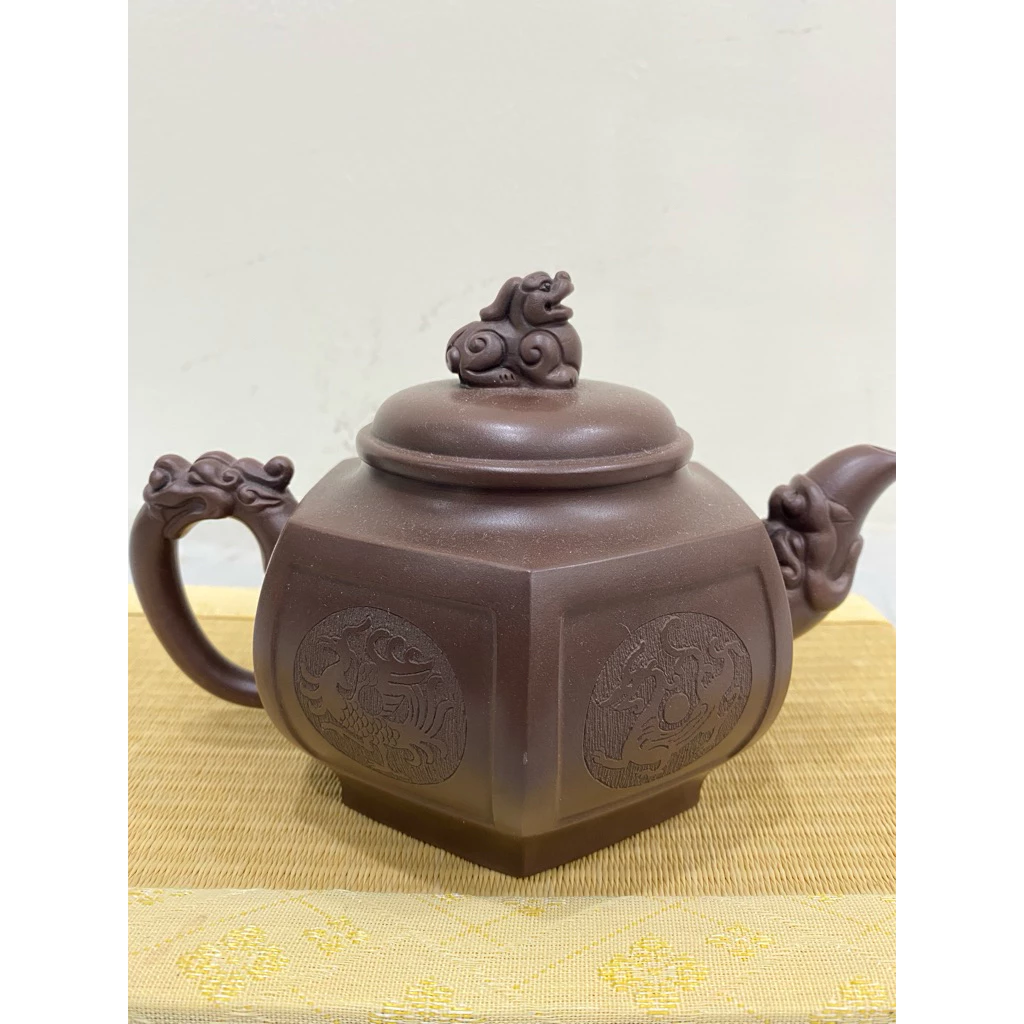 四靈瑞獸紫砂壺1980年