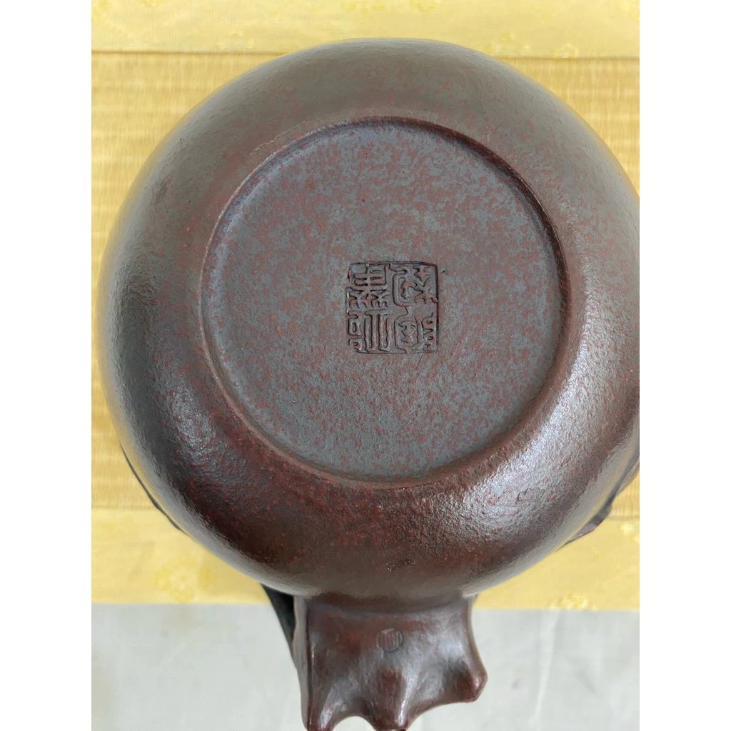 壽桃紫砂壺（桃形花貨）