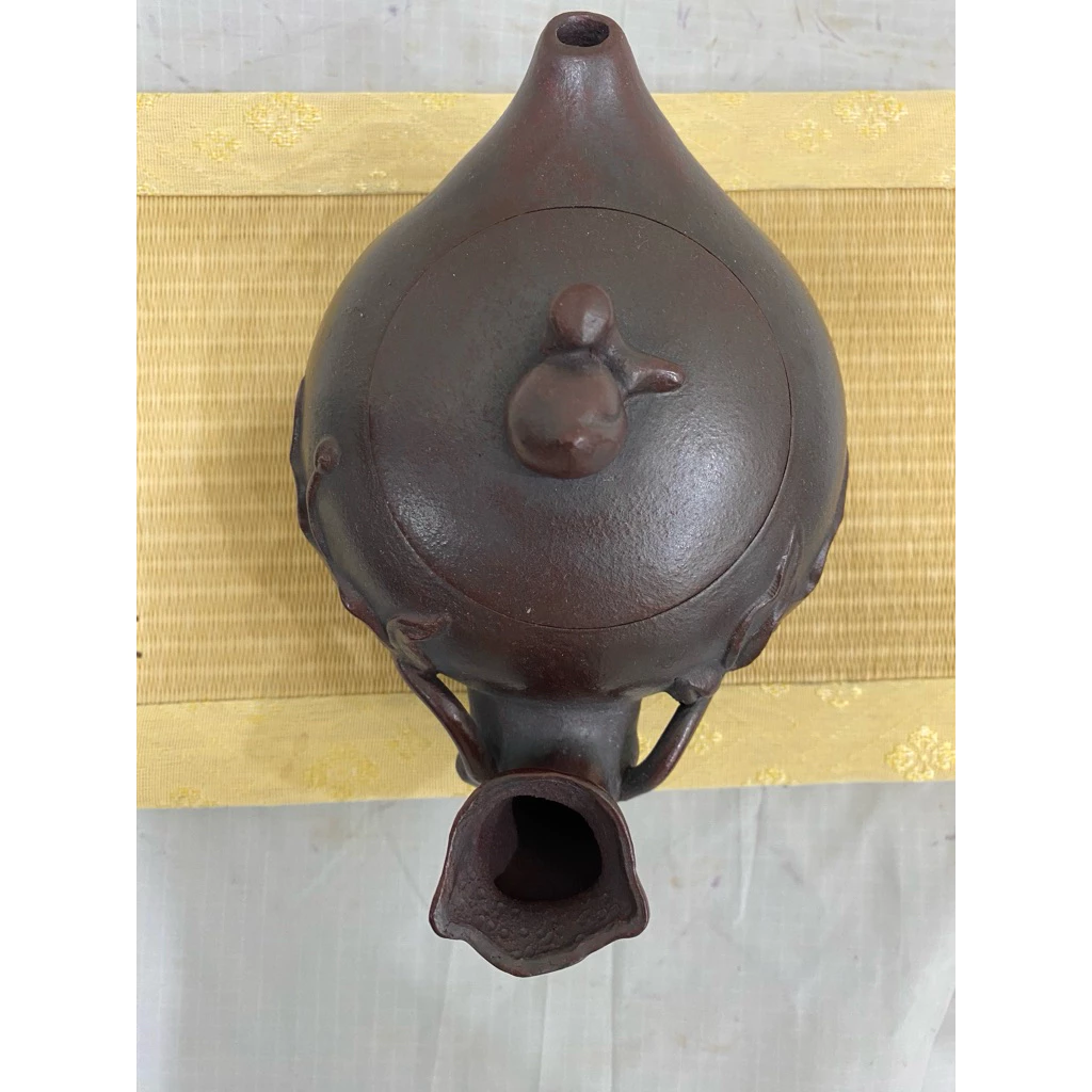 壽桃紫砂壺（桃形花貨）