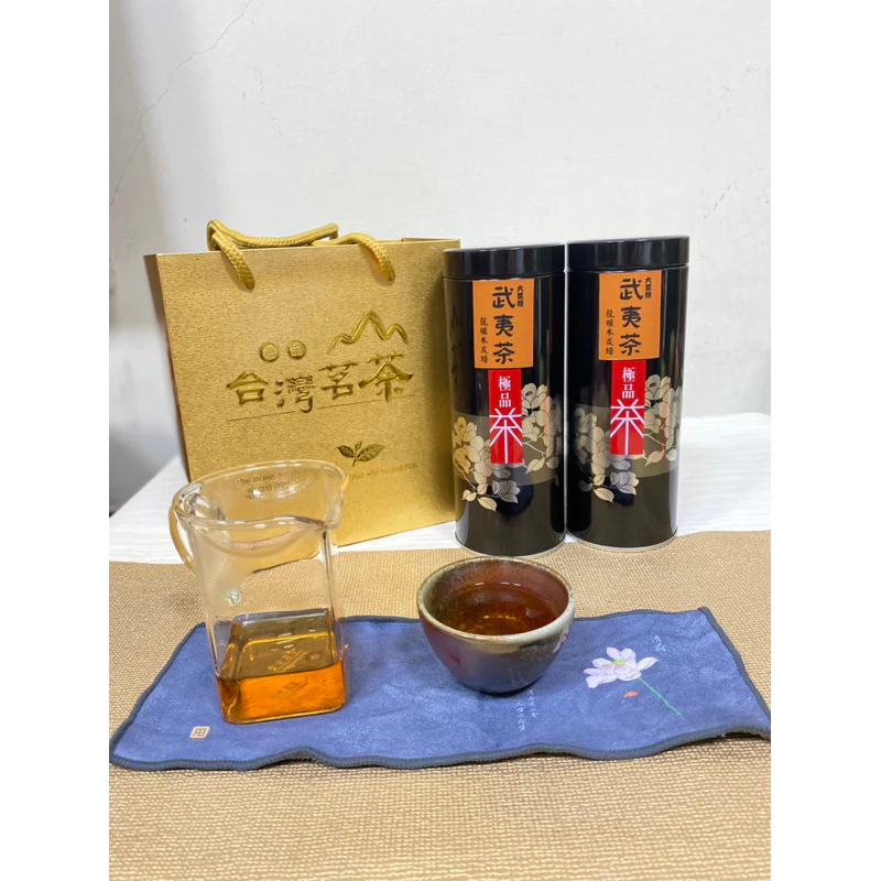 龍眼木炭培武夷茶