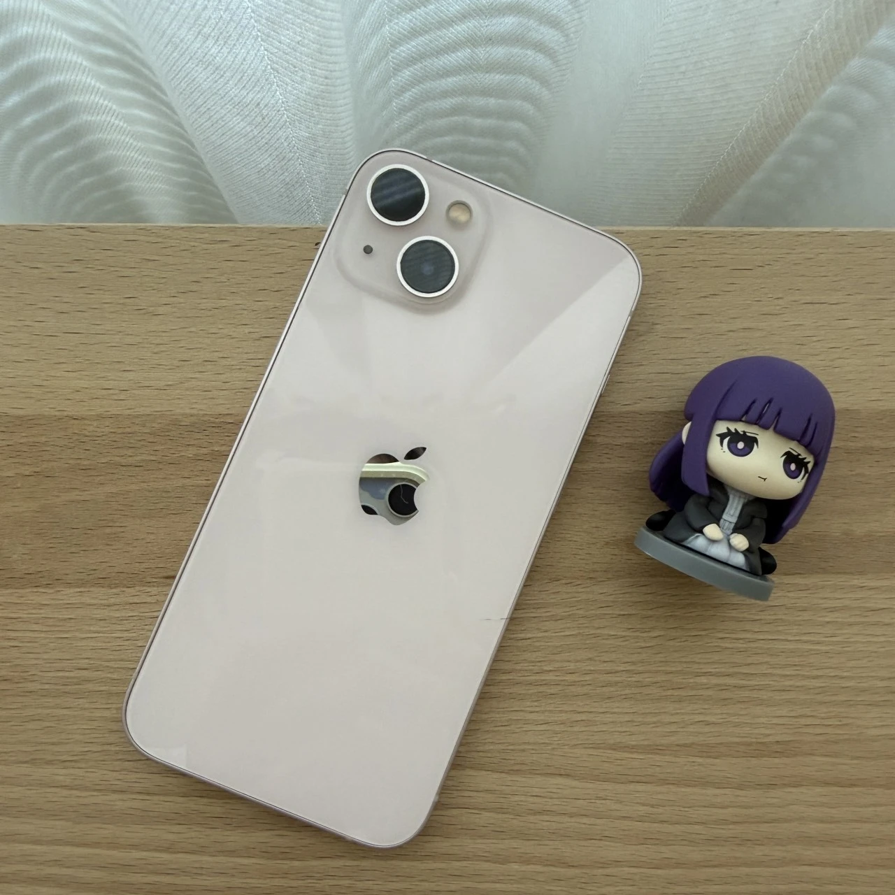 台中 Apple iPhone 13 256G 6.1吋 粉色 外觀有傷!功能正常!