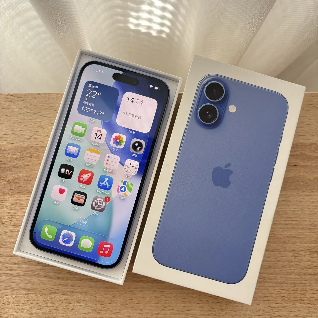 台中 保固2026/11 Apple iPhone 16 128G 6.1吋 藍色 電池100% 循環次數只有33 少用很新!