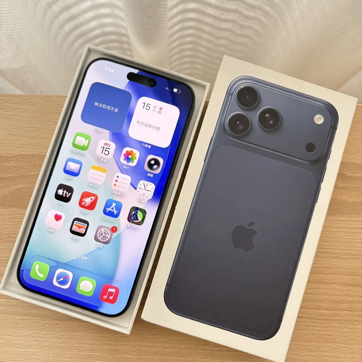 台中【1TB】 Apple iPhone 17 Pro Max 1TB 藍色 超大容量 電池100% 循環次數只有44!